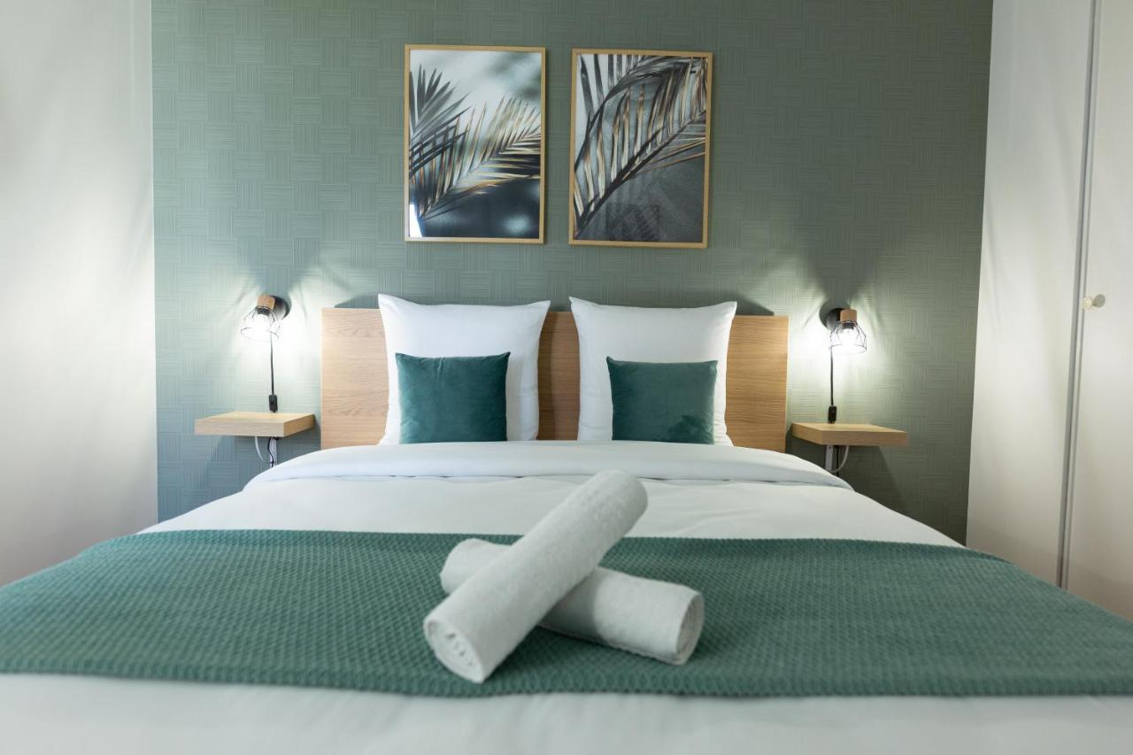 Modern Suite Disneyland Paris Серрі Екстер'єр фото
