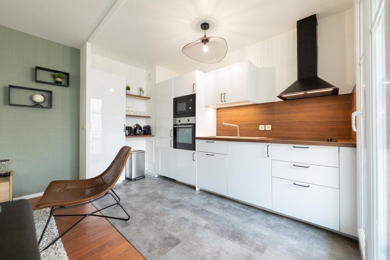 Modern Suite Disneyland Paris Серрі Екстер'єр фото