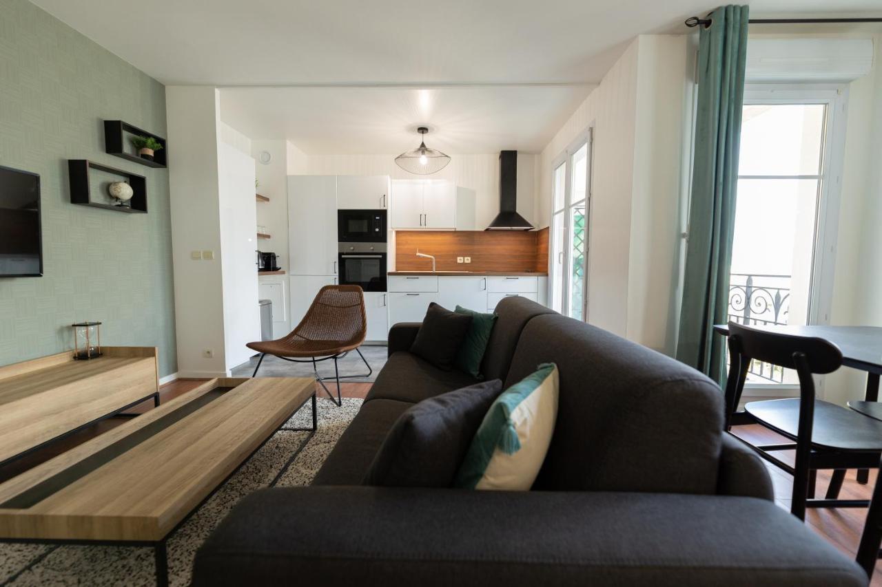 Modern Suite Disneyland Paris Серрі Екстер'єр фото